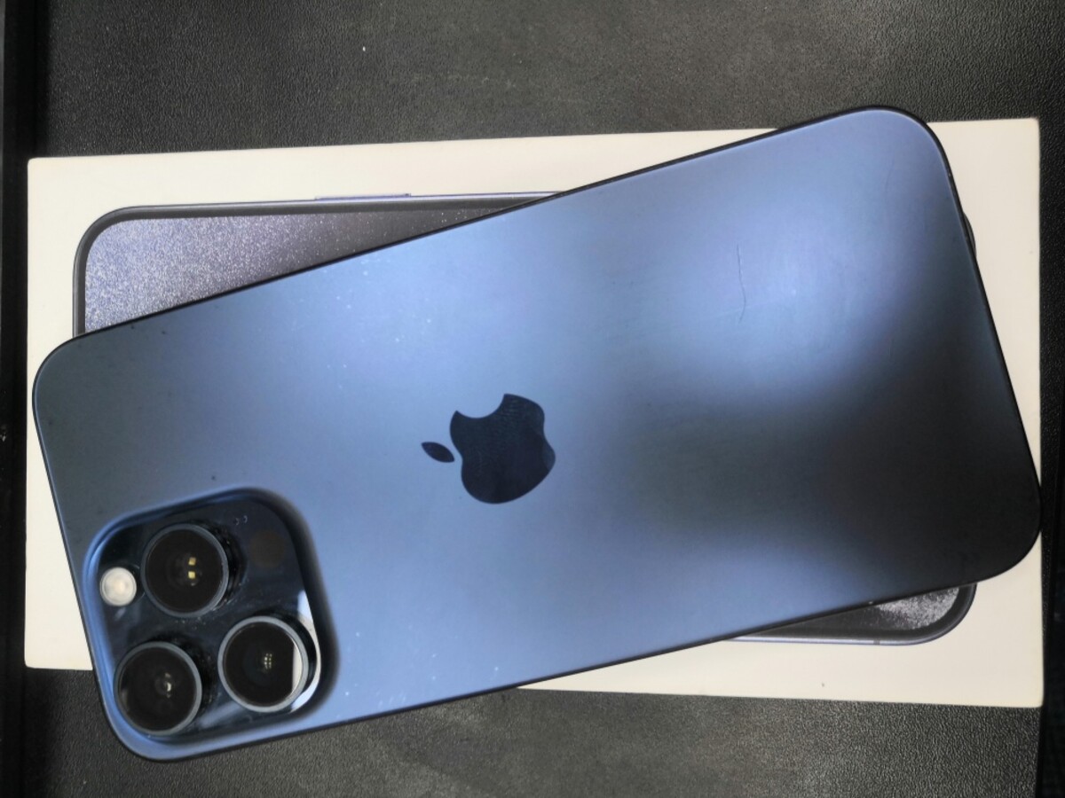 Смартфон iPhone 15 PRO MAX 256Gb