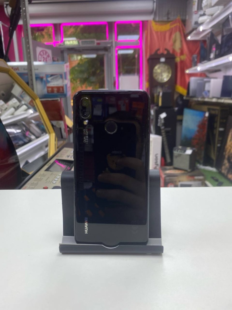 Смартфон Huawei P20 Lite 64gb