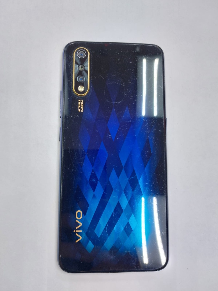 Смартфон Vivo V17 NEO 6/128