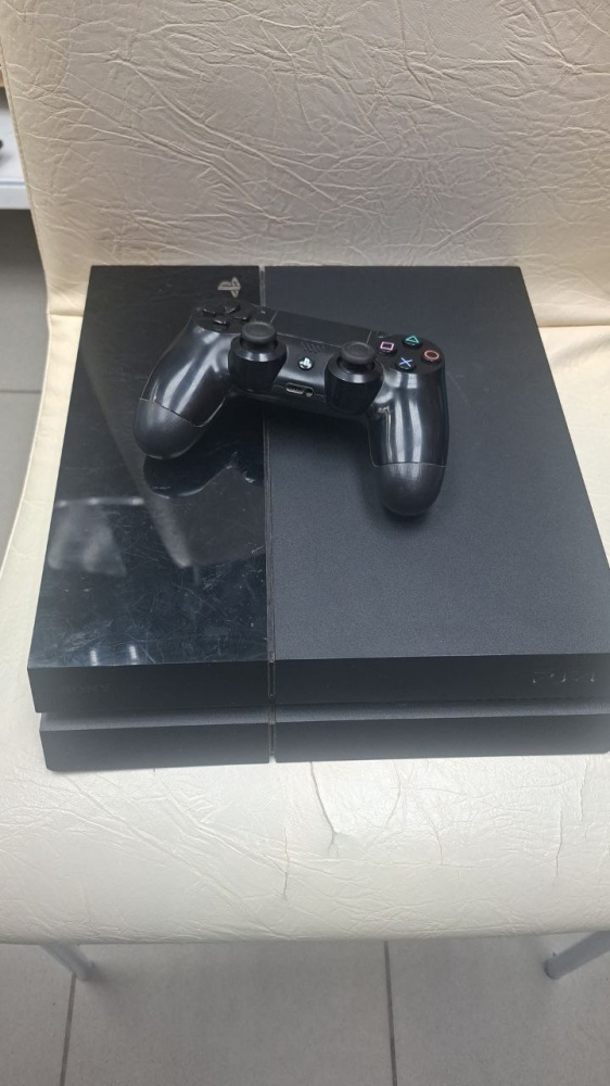 Игровая приставка Sony PlayStation 4 fat  500