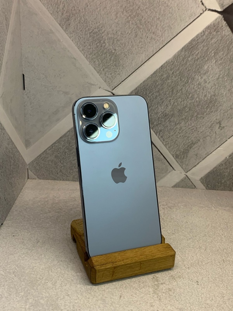 Смартфон iPhone 13 PRO 128 GB