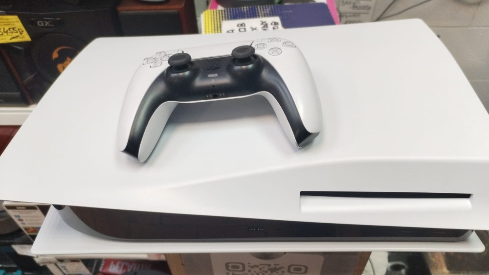Игровая приставка Sony PlayStation 5
