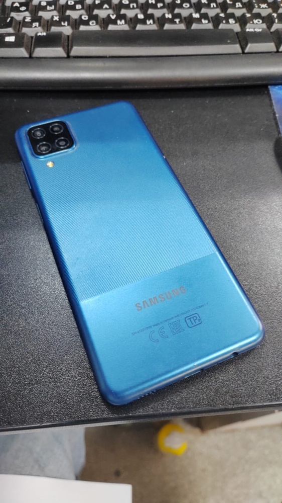 Смартфон Samsung A12