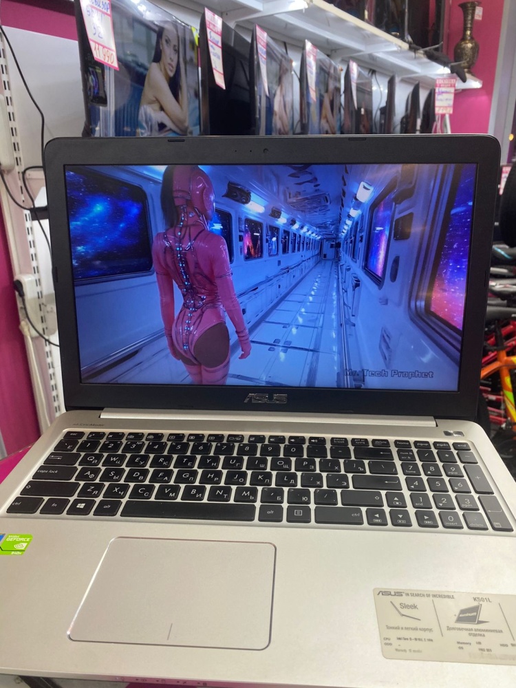 Ноутбук ASUS i3-5010/8Gb/500gb/GeForse 940