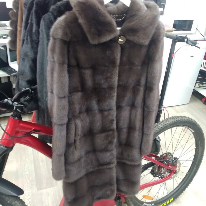 Шуба норковая с капюшоном