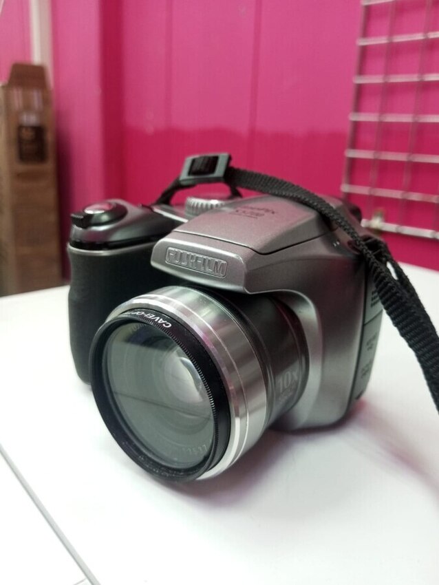 Фотоаппарат Fujifilm s5700