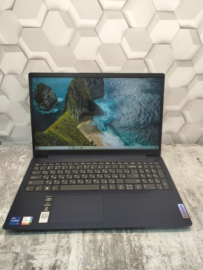 Ноутбук Lenovo IdeaPad 3 i7