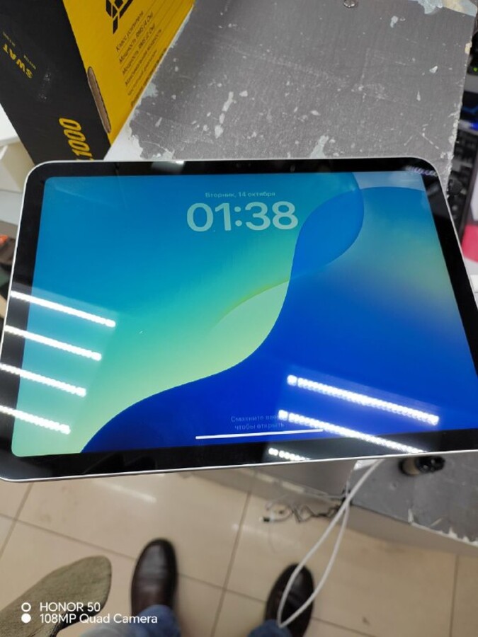 Планшет Apple iPad  (10 поколения) 64