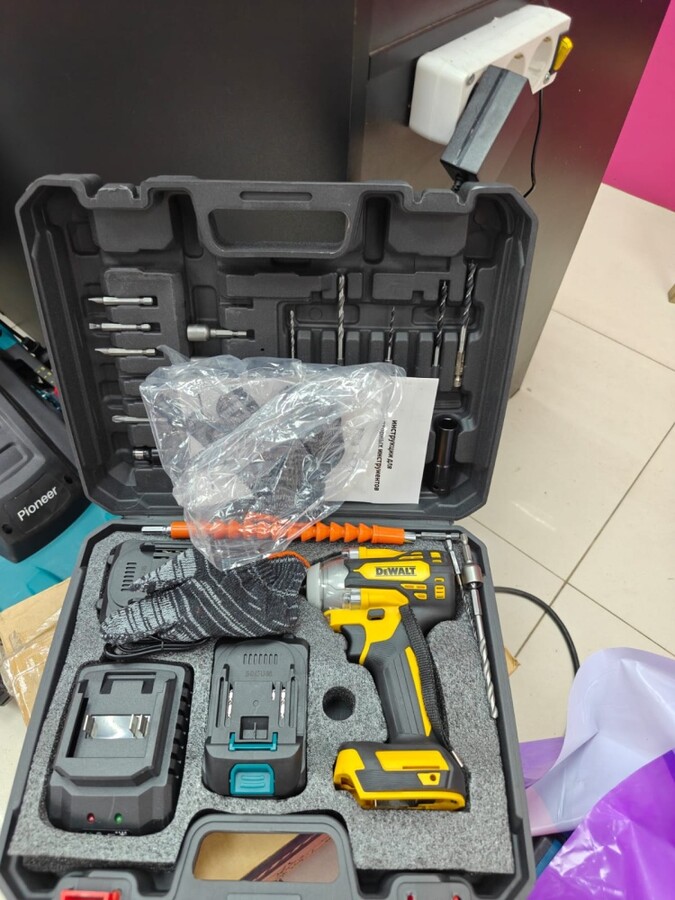 Гайковерт DeWalt