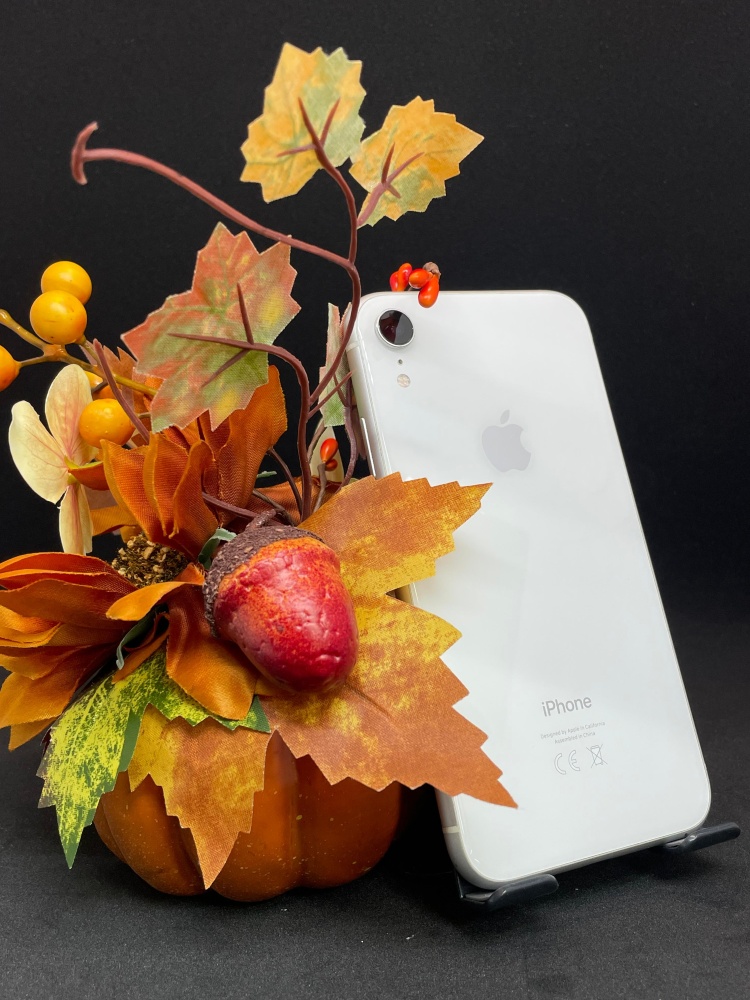 Смартфон iPhone XR 64 Gb