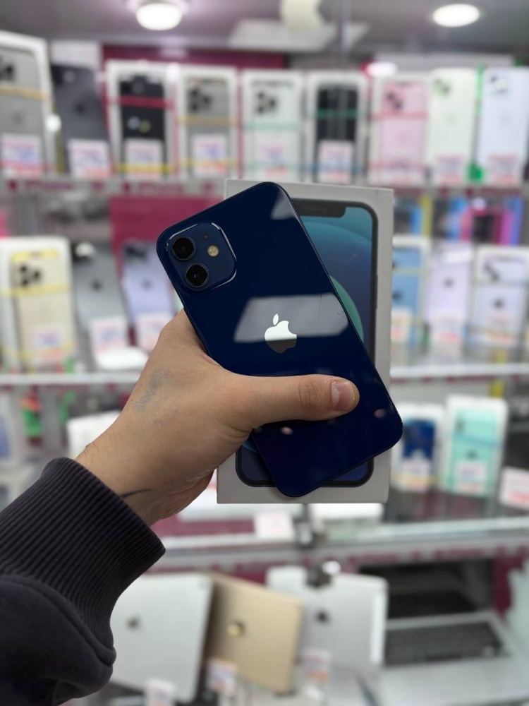 Смартфон iPhone 12 128 Gb