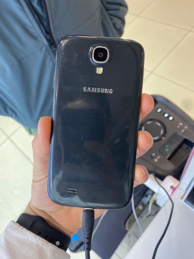 Смартфон Samsung S4 2\16