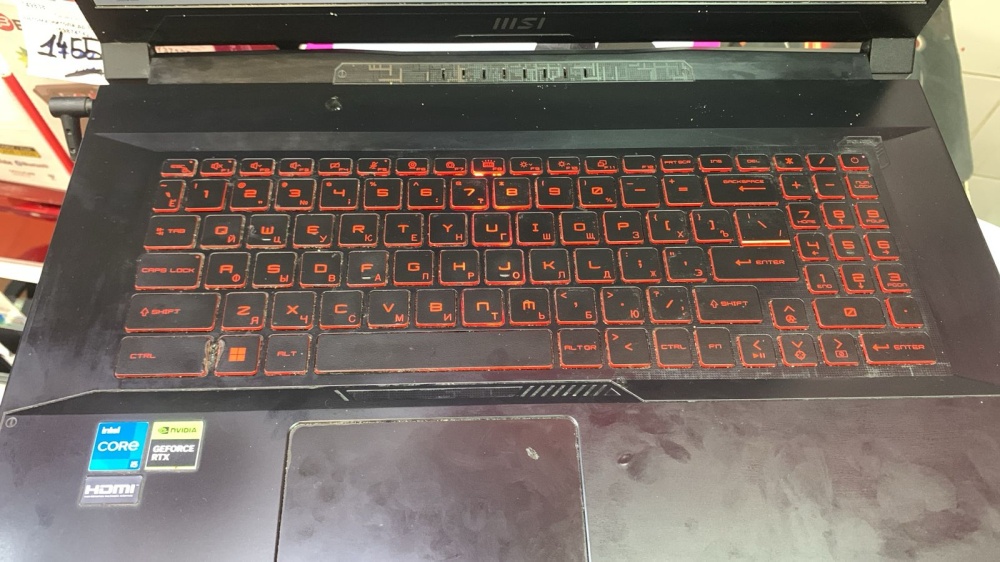 Ноутбук MSi katanna 17