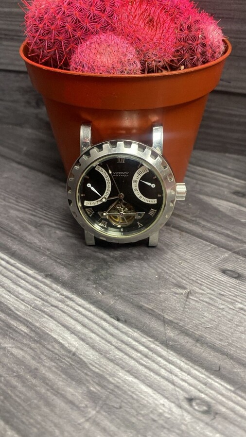 Часы Veceroy 47453