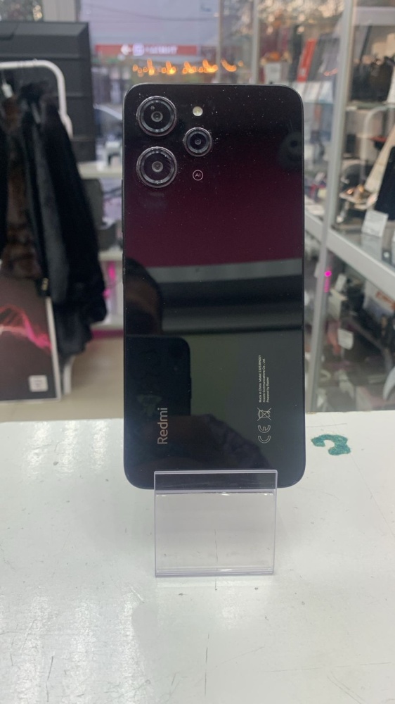 Смартфон Xiaomi Redmi 12 4/128