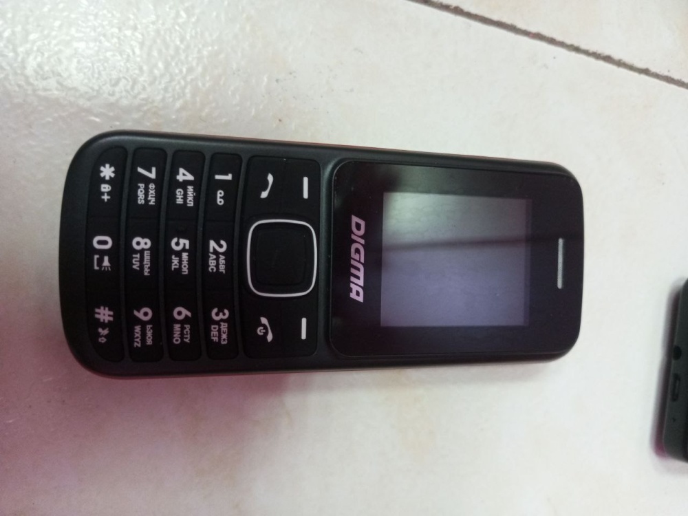 Мобильный телефон Digma a170