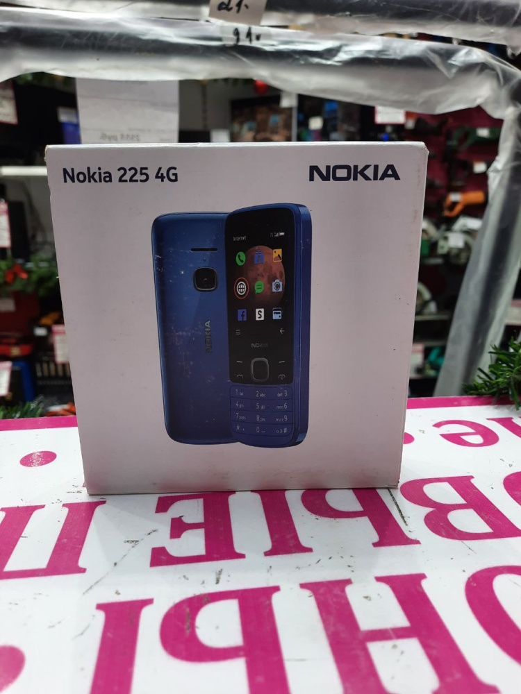 Мобильный телефон Nokia 225 4G