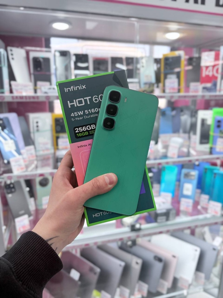 Мобильный телефон Infinix HOT 60 PRO +