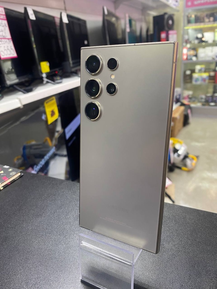 Смартфон Samsung S24 ultra 12/512
