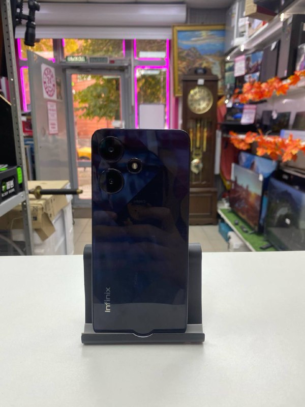 Мобильный телефон Infinix Hot 30i 128gb