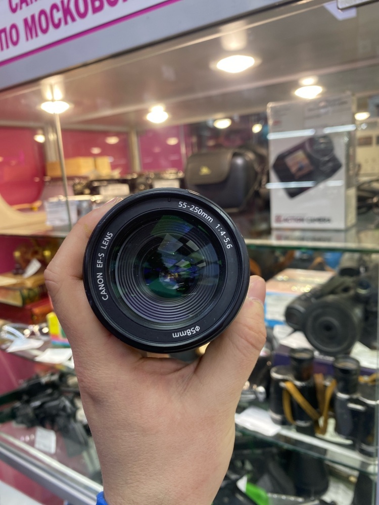 Объектив Canon EFS 55-250mm