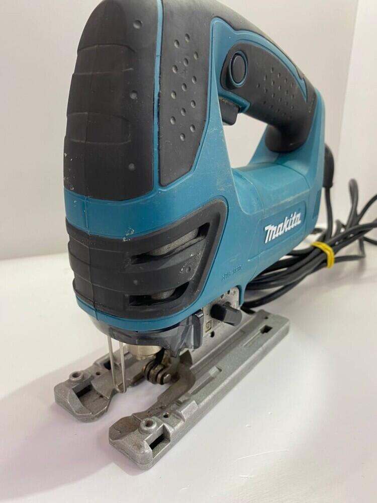 Лобзик makita 4350fct