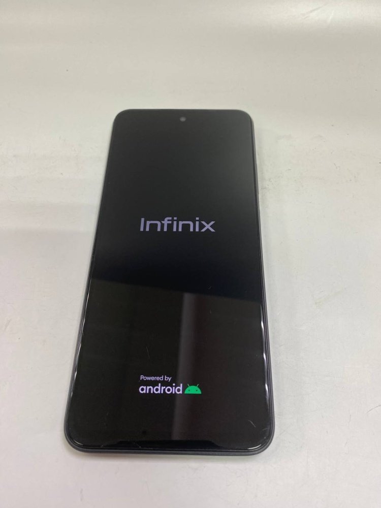 Мобильный телефон Infinix HOT 30 PLAY