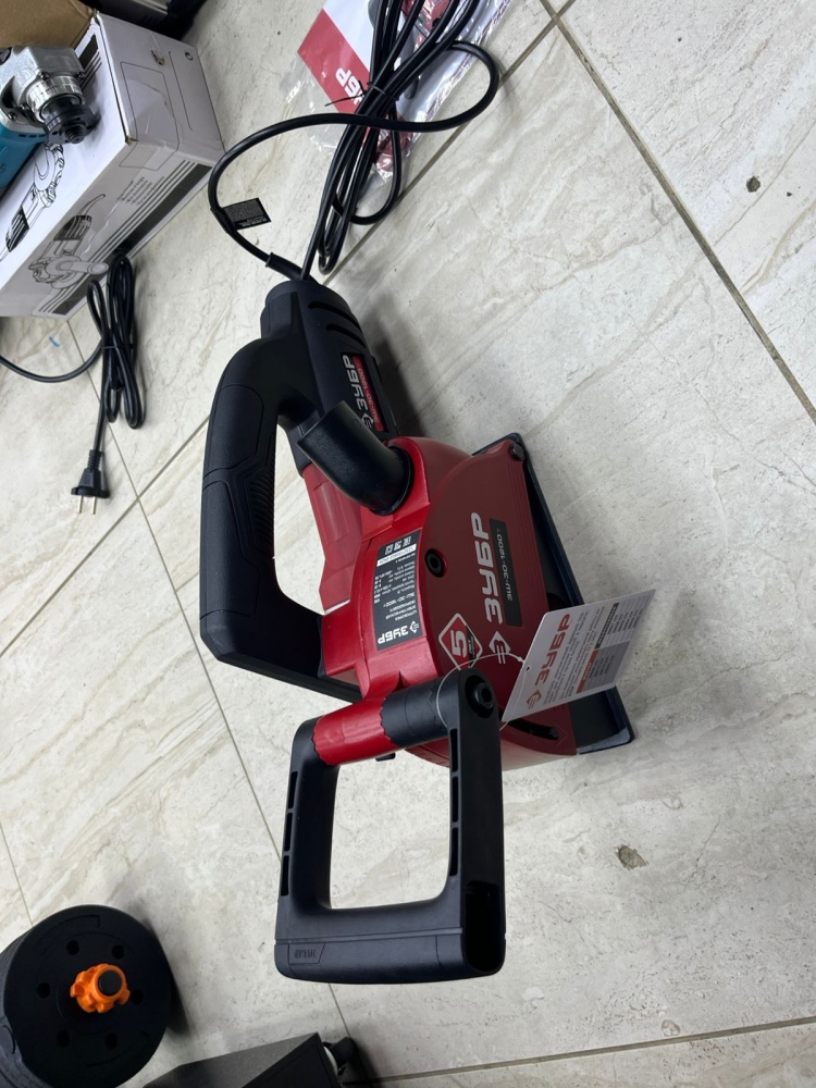 Штроборез Зубр зш-30-1200т