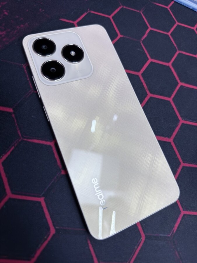 Смартфон Realme C61 8/256ГБ