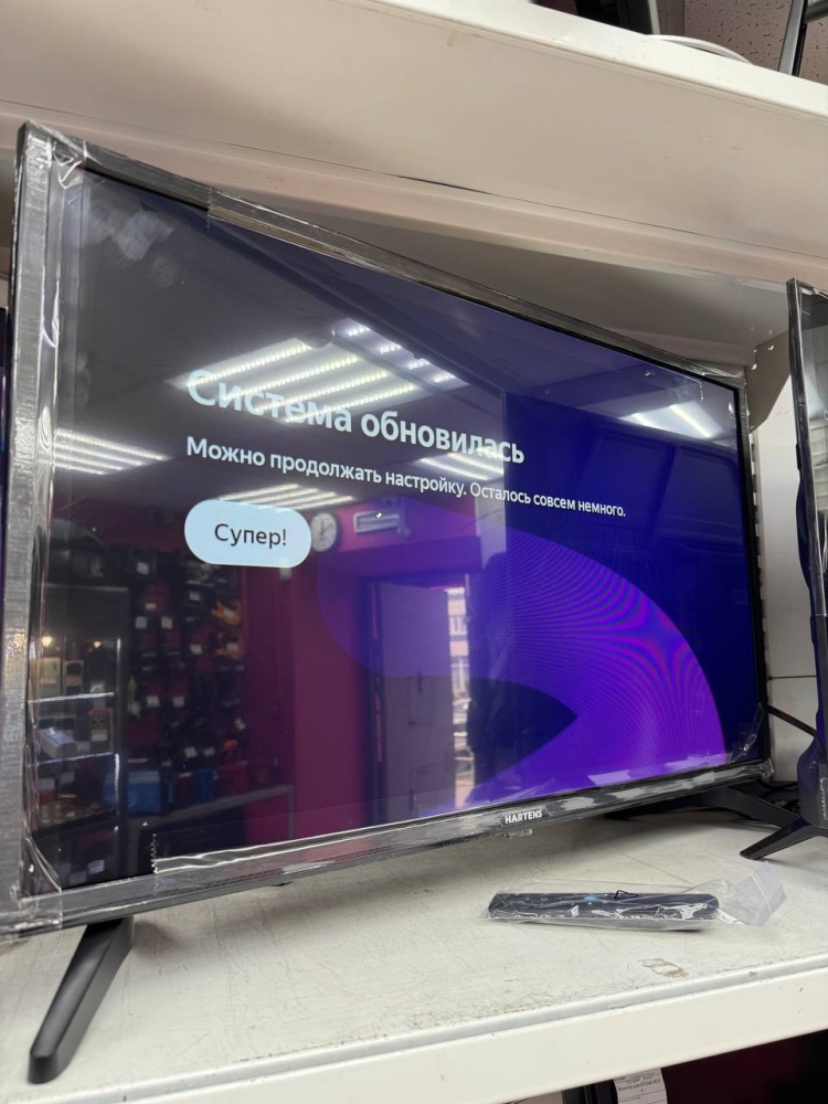 Телевизор Hartens 32 smart