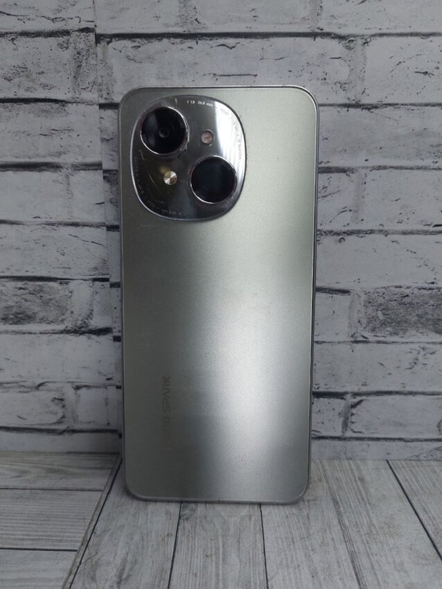 Мобильный телефон Tecno Spark Go 3/128