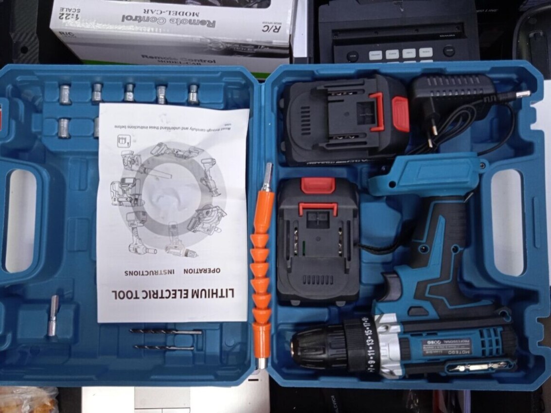 Шуруповерт Motego