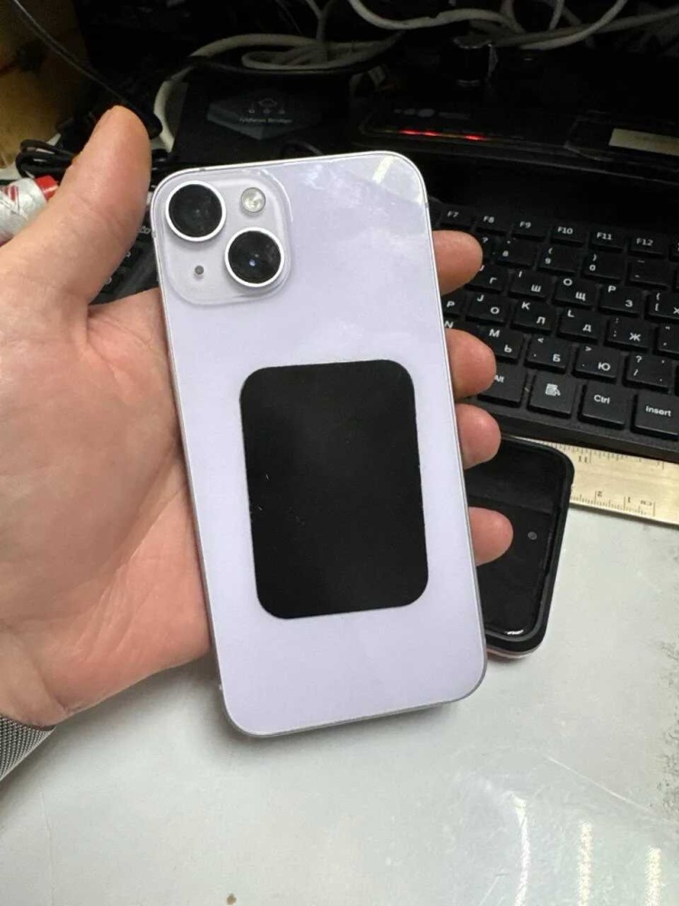 Смартфон iPhone 14 (128)