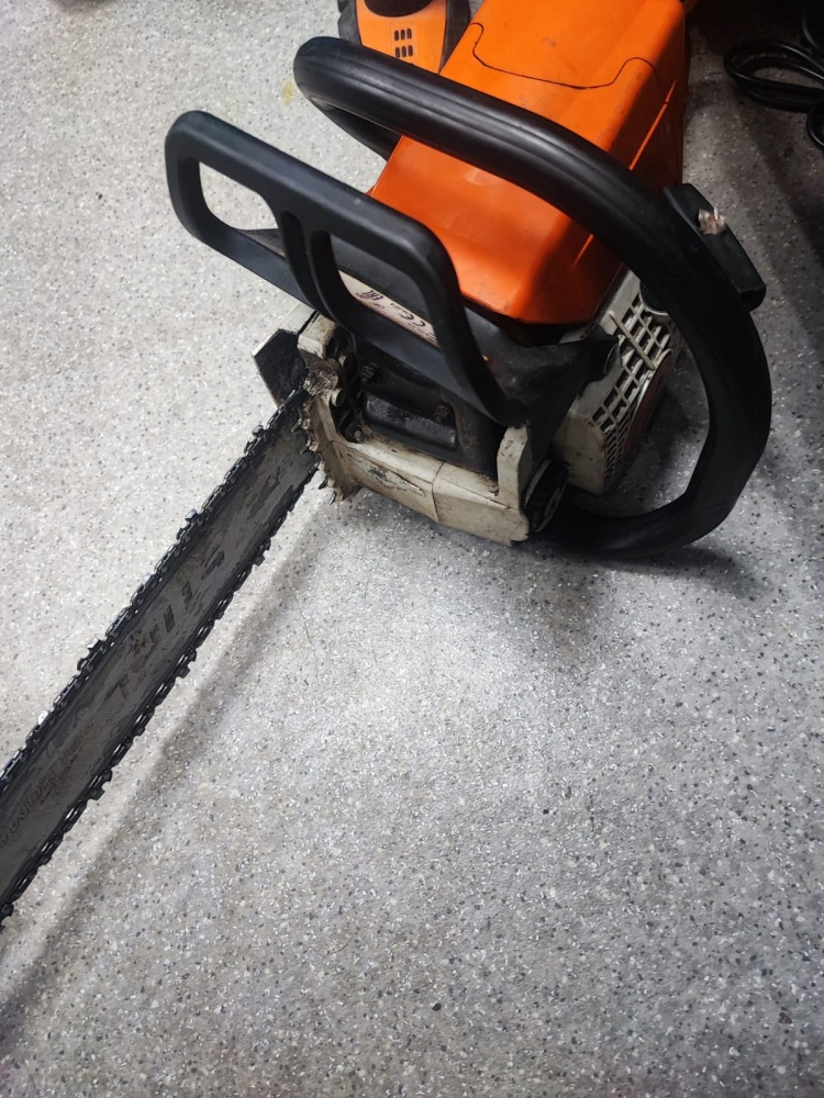 Бензопила Stihl MS 230