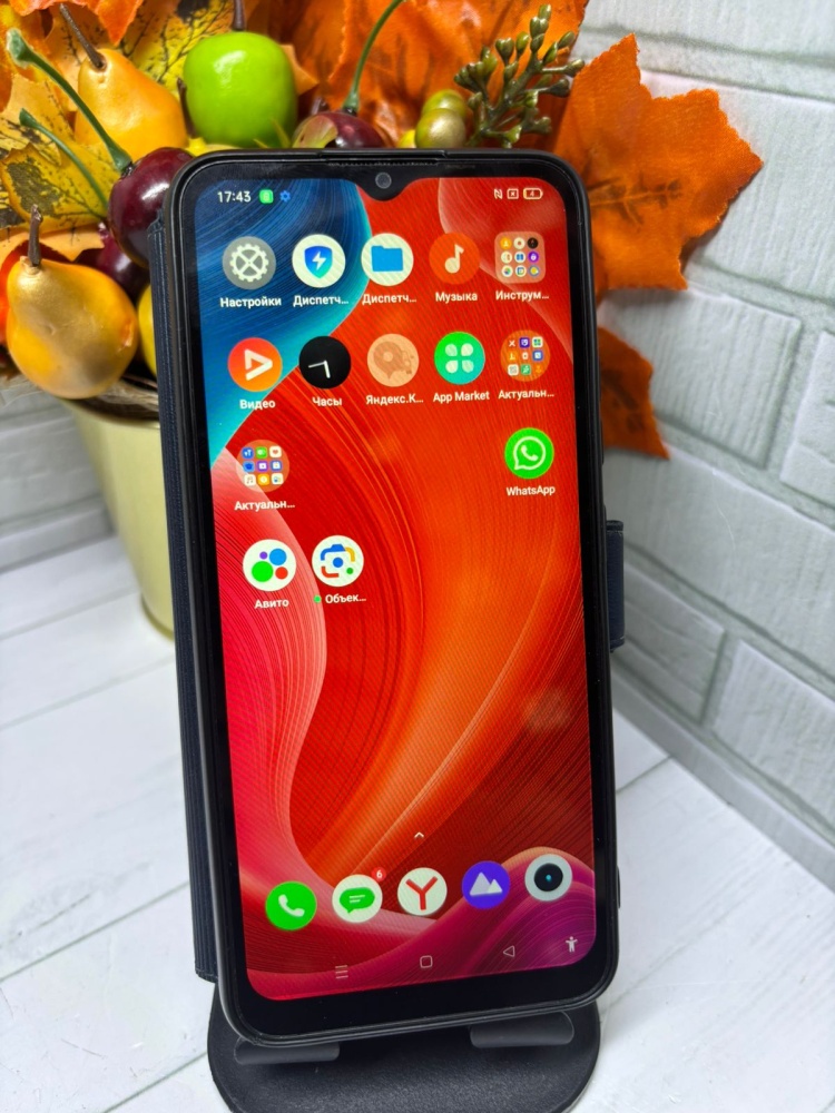 Смартфон Realme C21 4-64