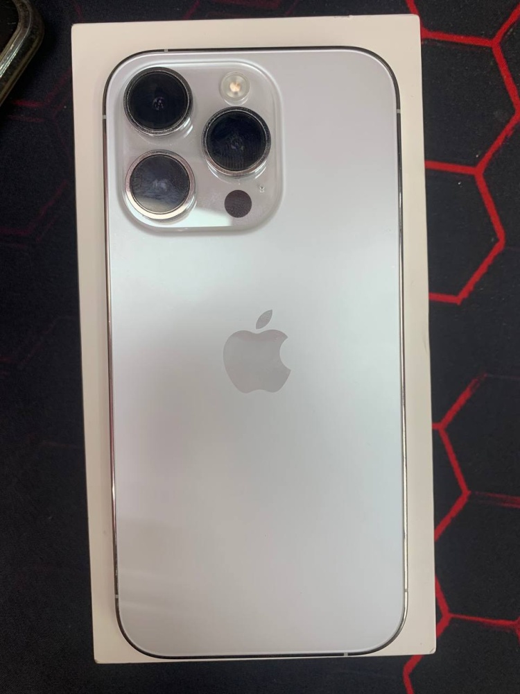 Смартфон iPhone 14 PRO 8/256