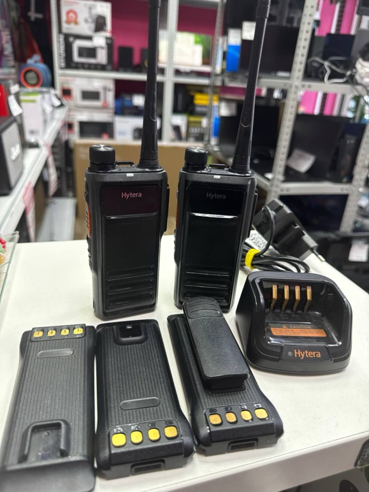 Рация/Набор раций Hytera HP 605 Um