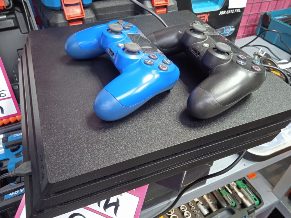 Игровая приставка Sony PlayStation 4 PRO 1ТБ