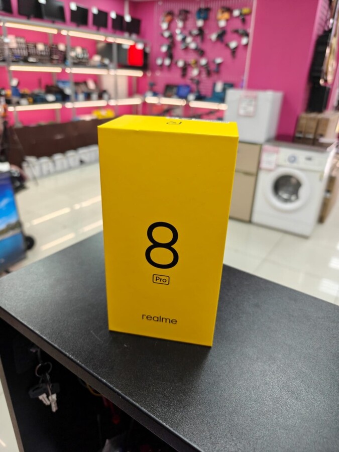 Смартфон Realme 8 PRO 6/128