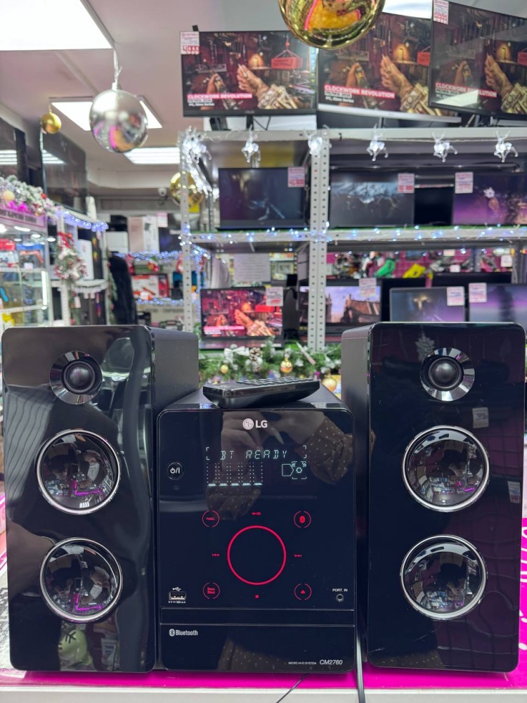 Музыкальный центр LG cm2760