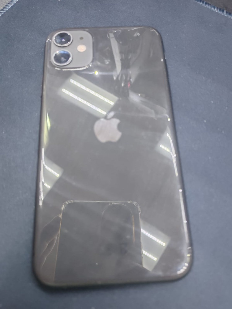 Смартфон iPhone 11 128 Gb