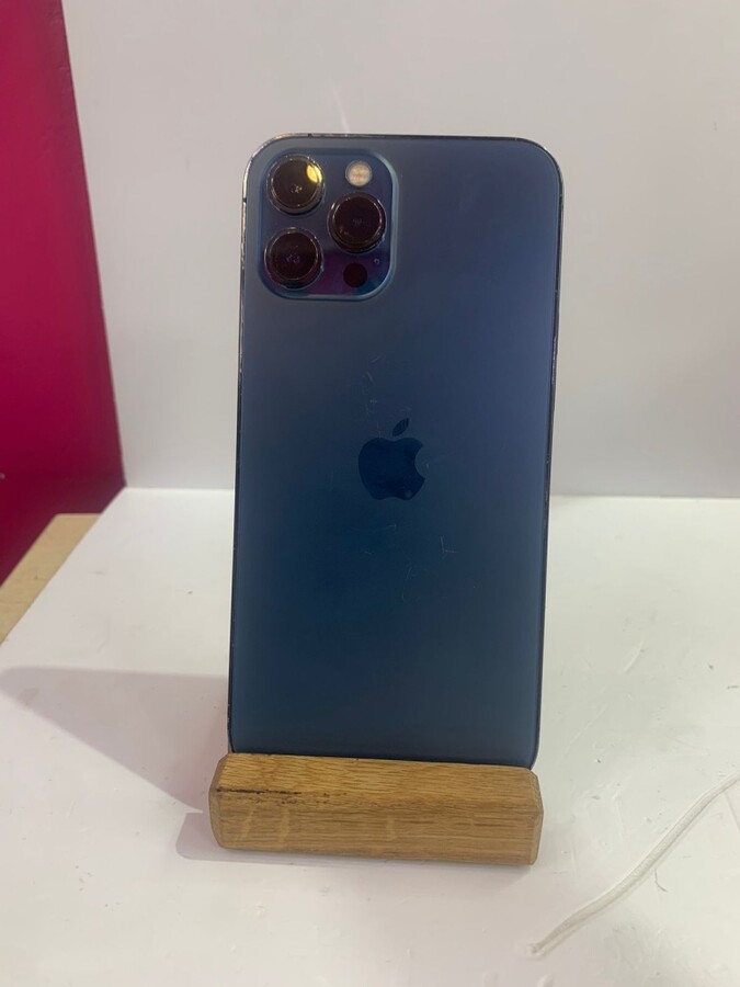 Смартфон iPhone 12 PRO MAX 128 Gb б/у купить в Калуге в магазинах ...