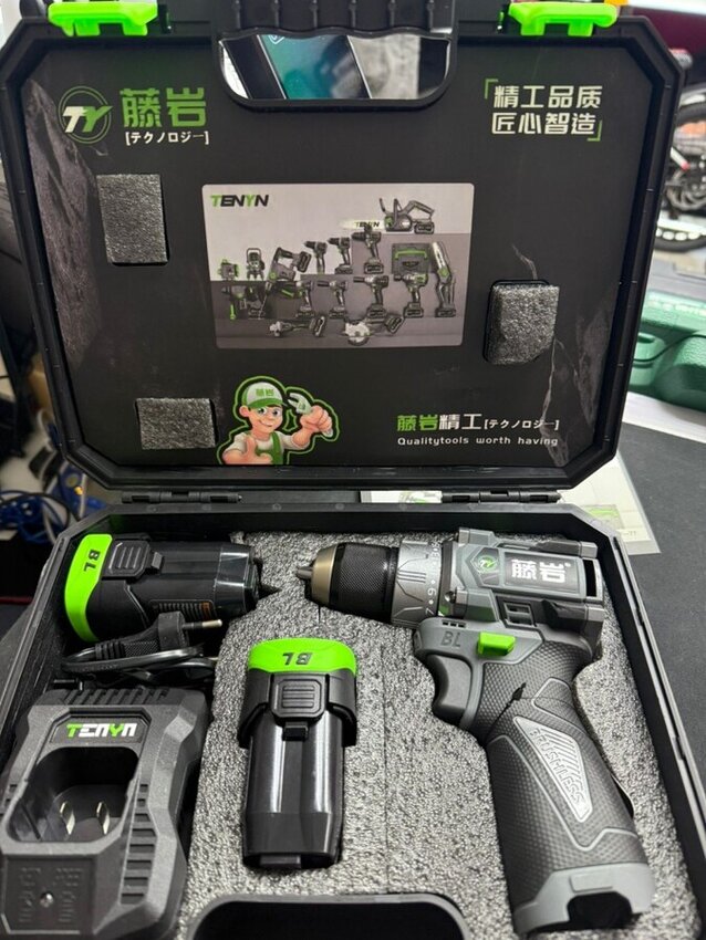 Шуруповерт Tenyn EX18