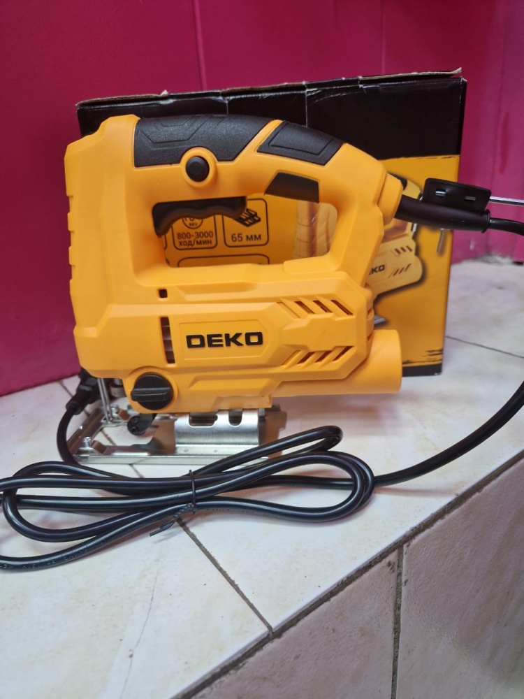 Лобзик DEKO DKJS900