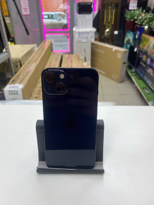 Смартфон iPhone 13 128 Gb