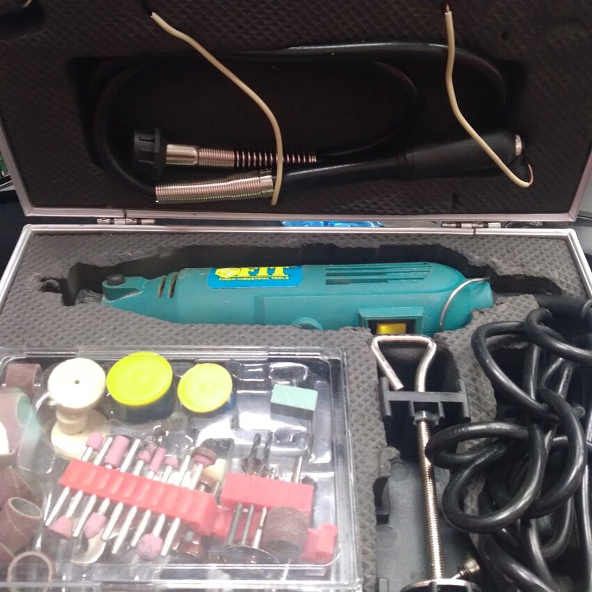 Полировочная машинка fit