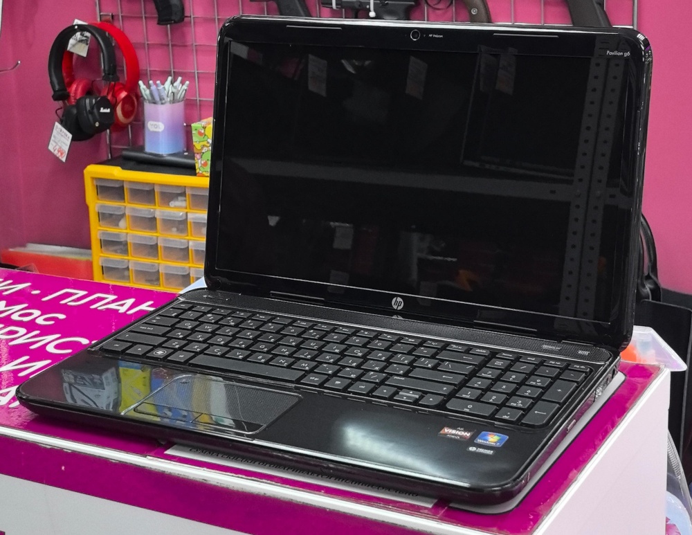 Ноутбук HP 282\amd-a6-440\4\amd radeon hd 7520g