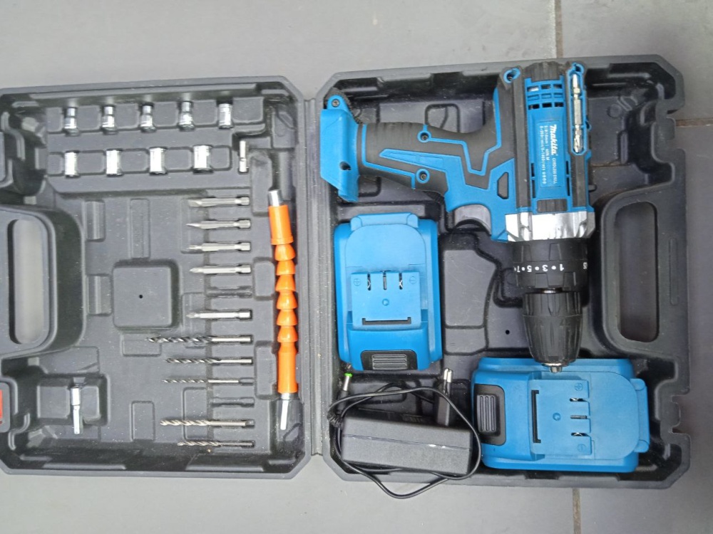 Шуруповерт Makita 36v