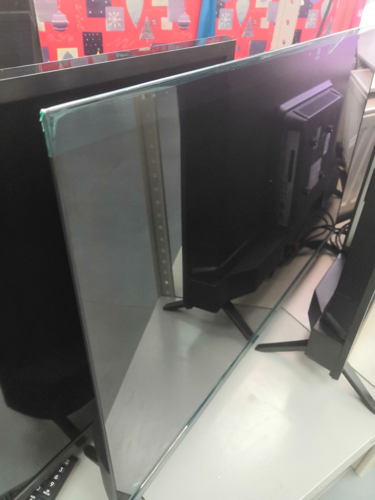 Телевизор razz 40" smart