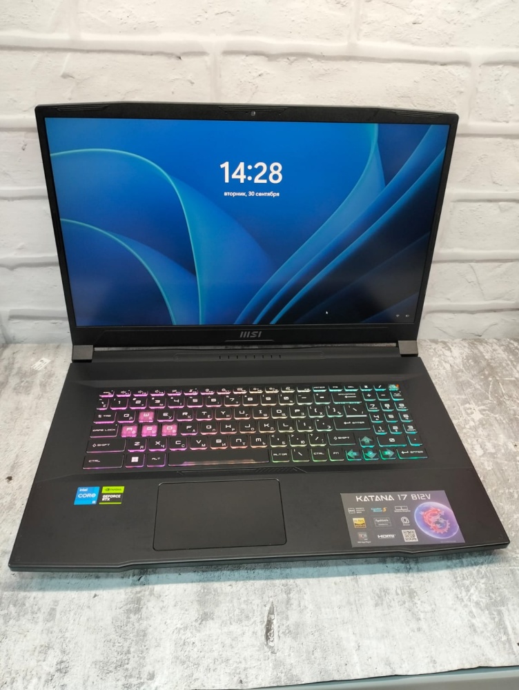 Ноутбук MSI katana 17 b12v